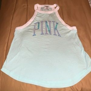 Vs pink tank